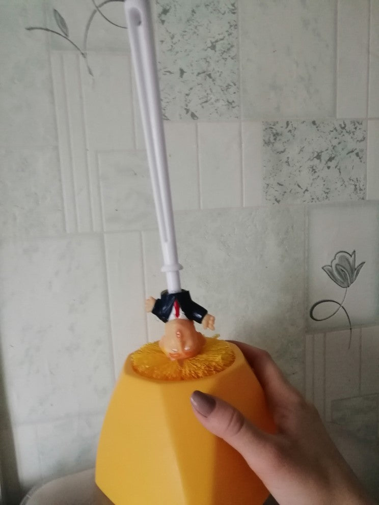 DONALD TRUMP TOLIET BRUSH