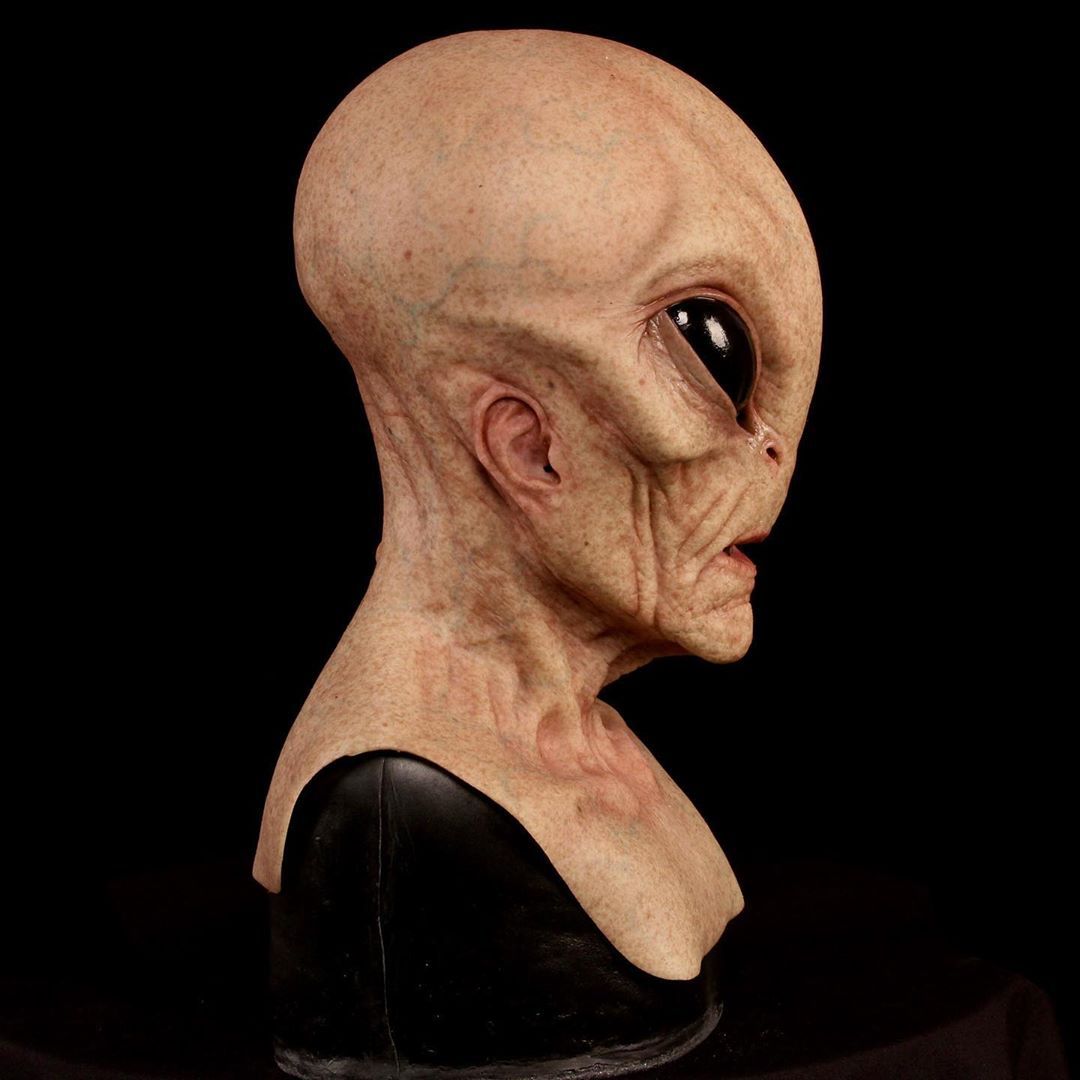 HALLOWEEN REALISTIC LATEX ALIEN MASK